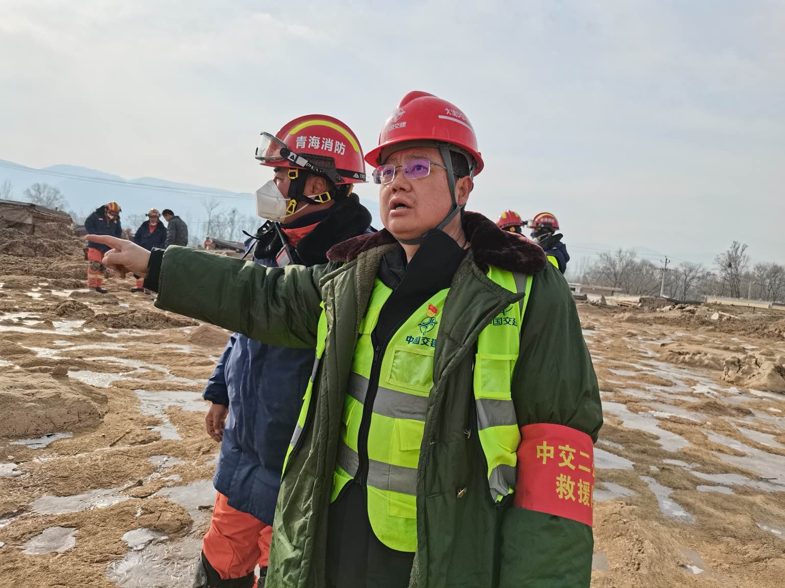 現場指揮.jpg 現場指揮.jpg