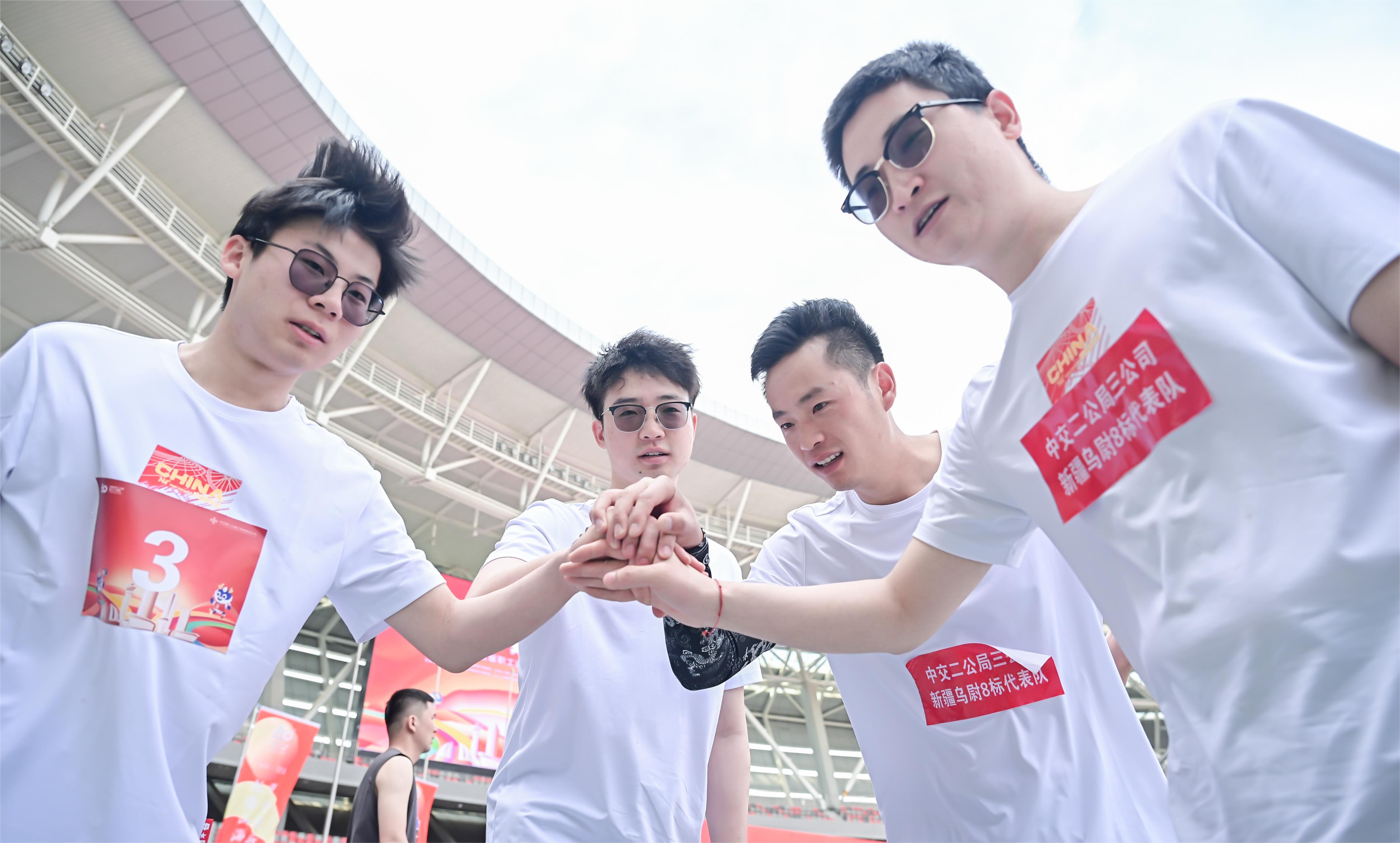 齊心協力.jpg 齊心協力.jpg