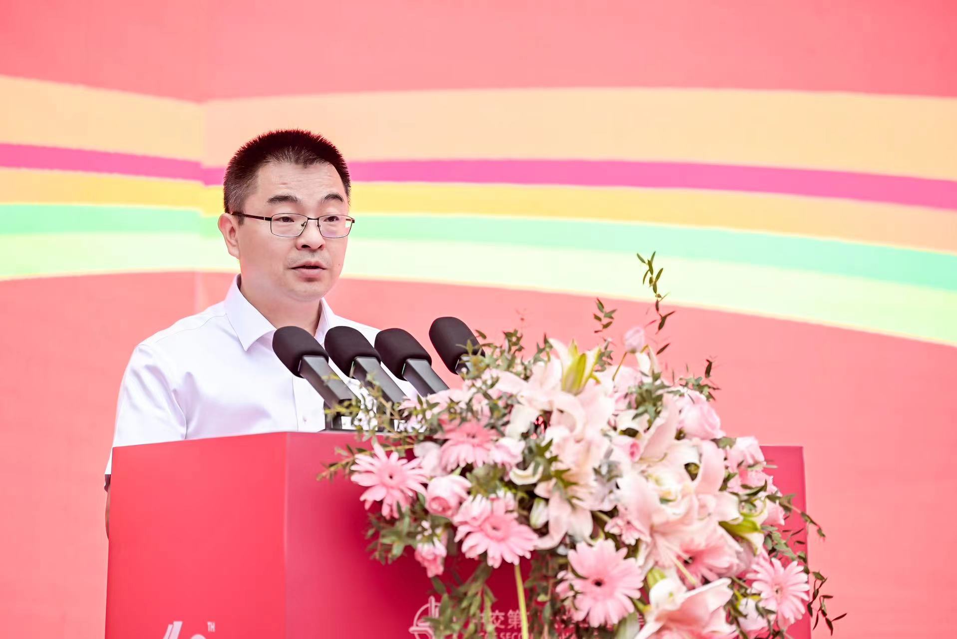 柴兆紅講話.jpg 柴兆紅講話.jpg