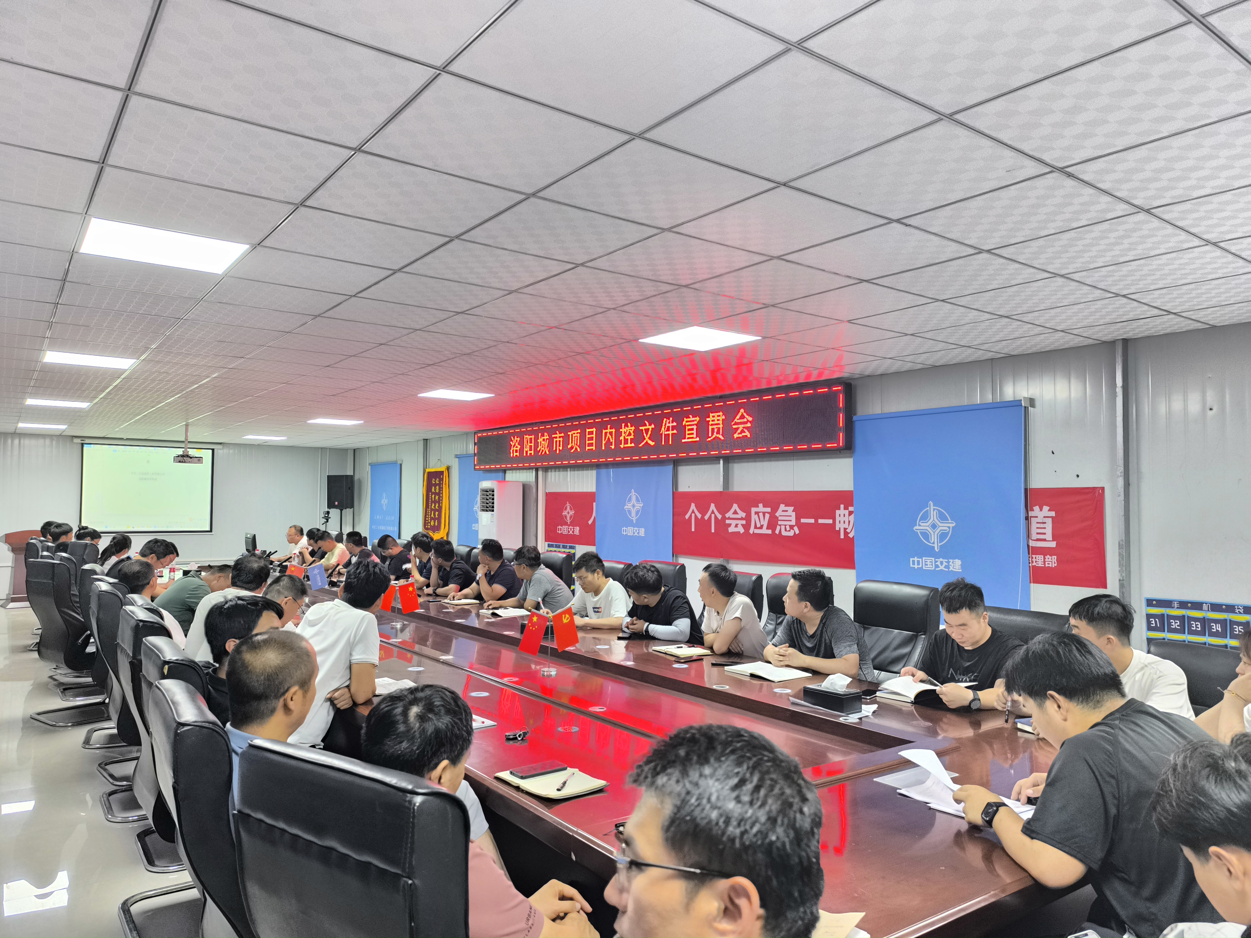 照片2.jpg 照片2.jpg