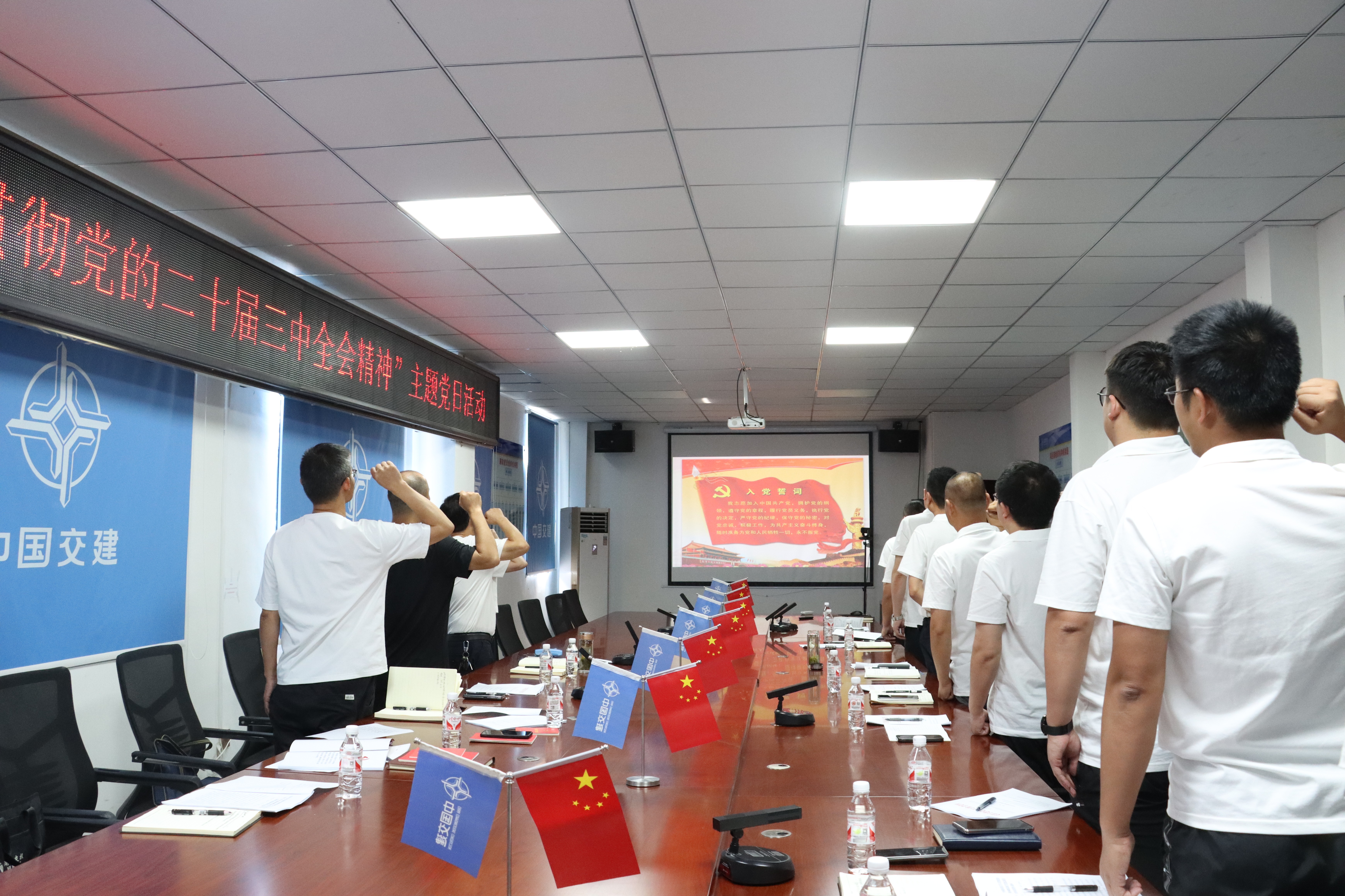 照片3(1).jpg 照片3(1).jpg